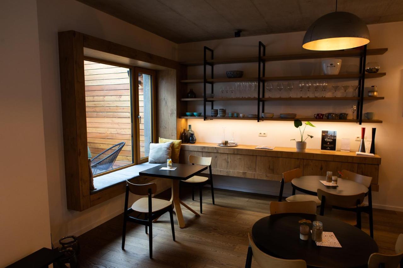 Vigeo Lounge B&B Coffee Bojnice Zewnętrze zdjęcie